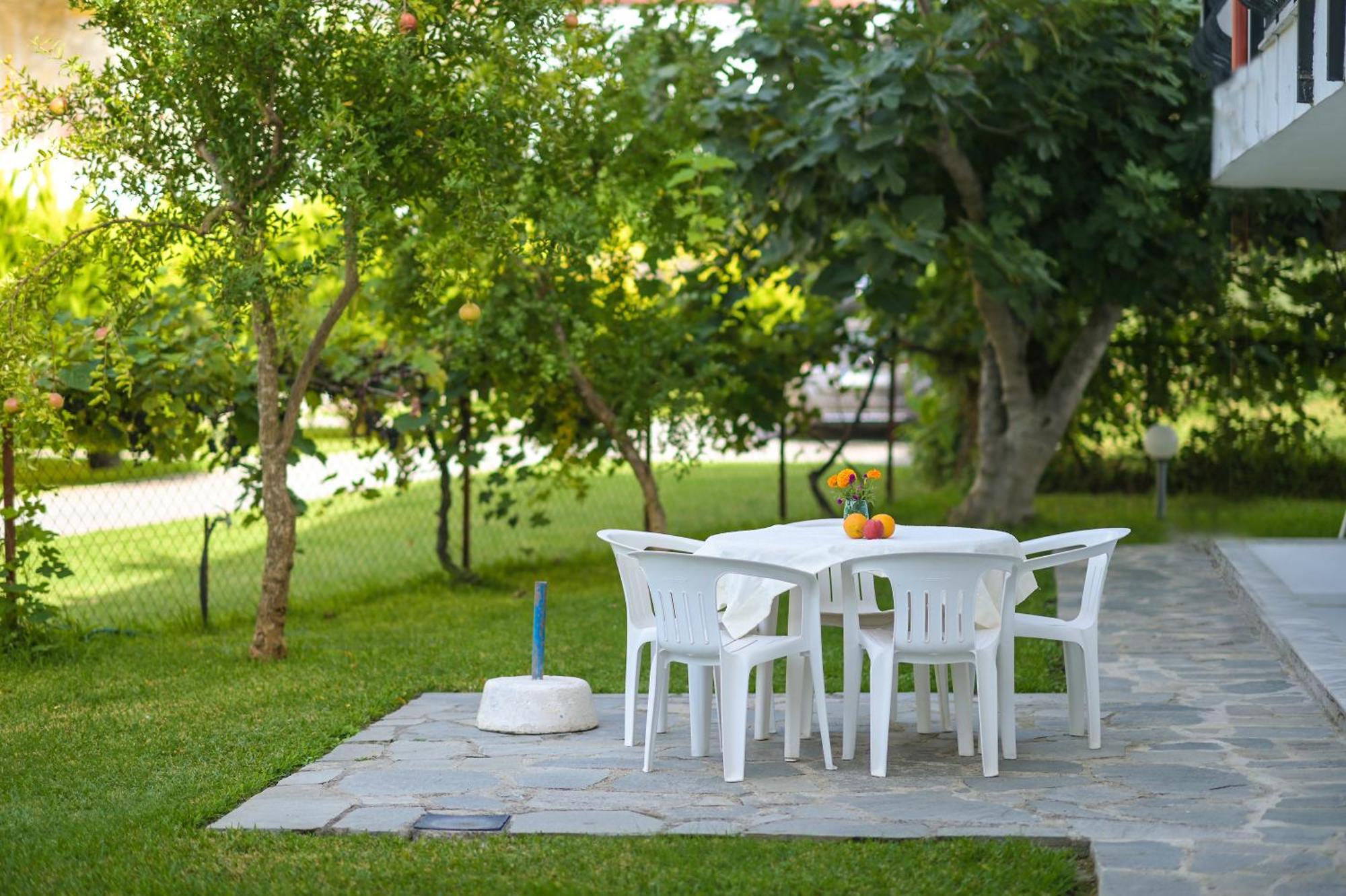 פורקה Estia Hotel מראה חיצוני תמונה
