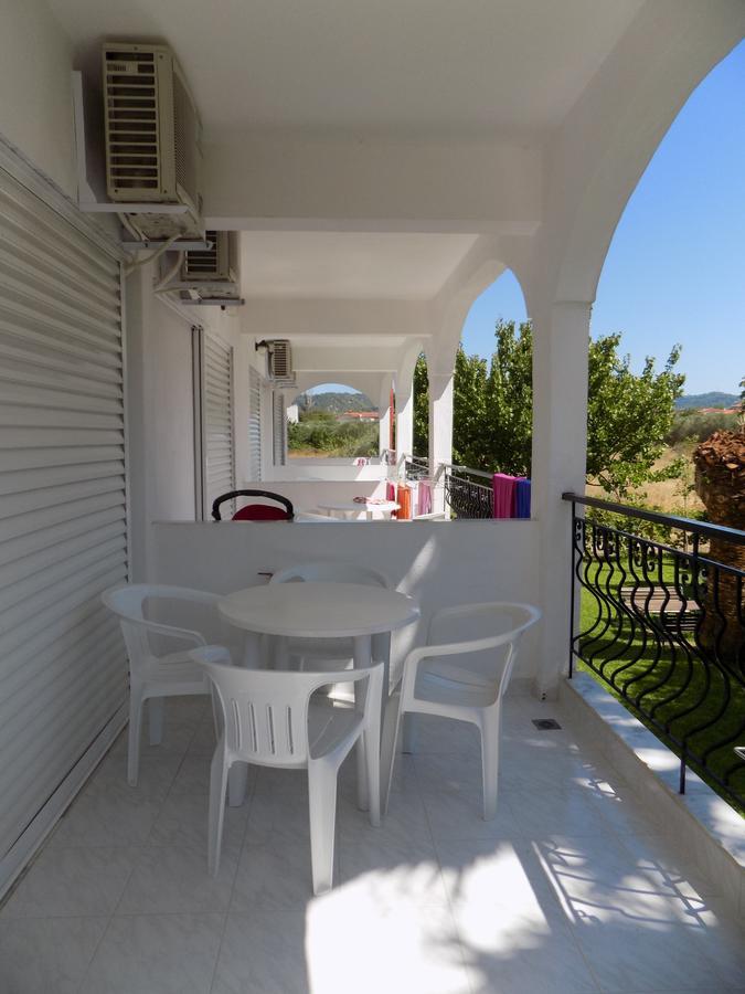 פורקה Estia Hotel מראה חיצוני תמונה