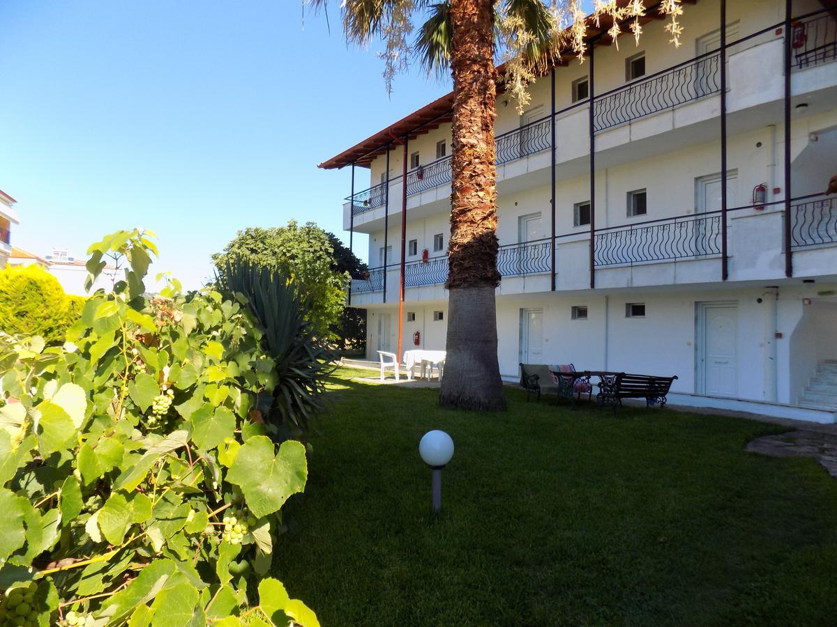 פורקה Estia Hotel מראה חיצוני תמונה