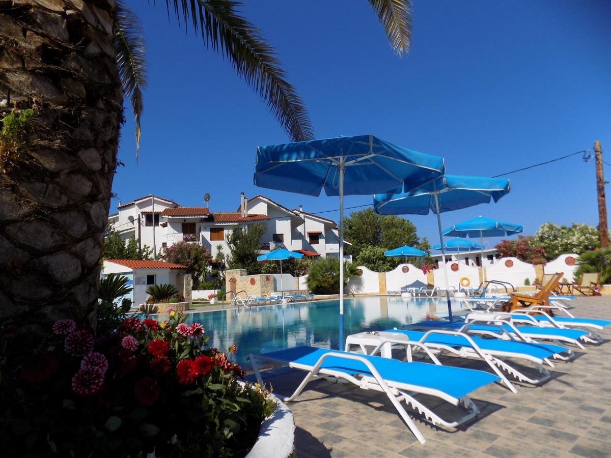 פורקה Estia Hotel מראה חיצוני תמונה