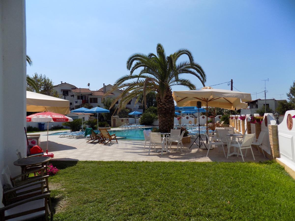 פורקה Estia Hotel מראה חיצוני תמונה