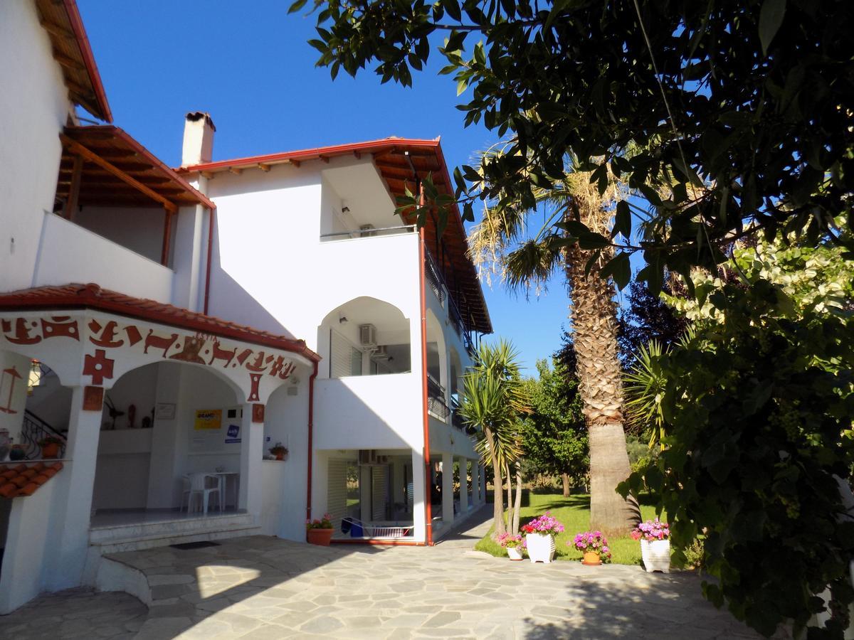 פורקה Estia Hotel מראה חיצוני תמונה