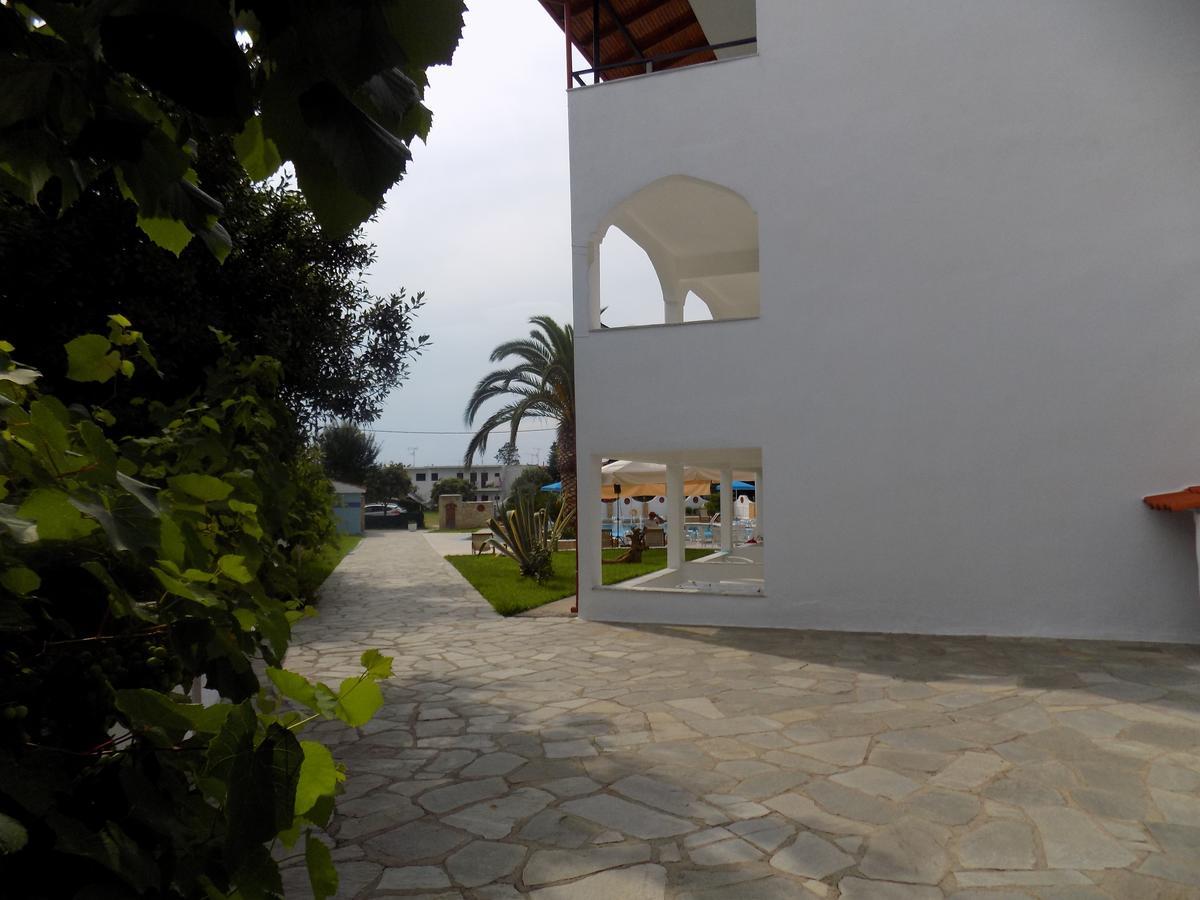 פורקה Estia Hotel מראה חיצוני תמונה