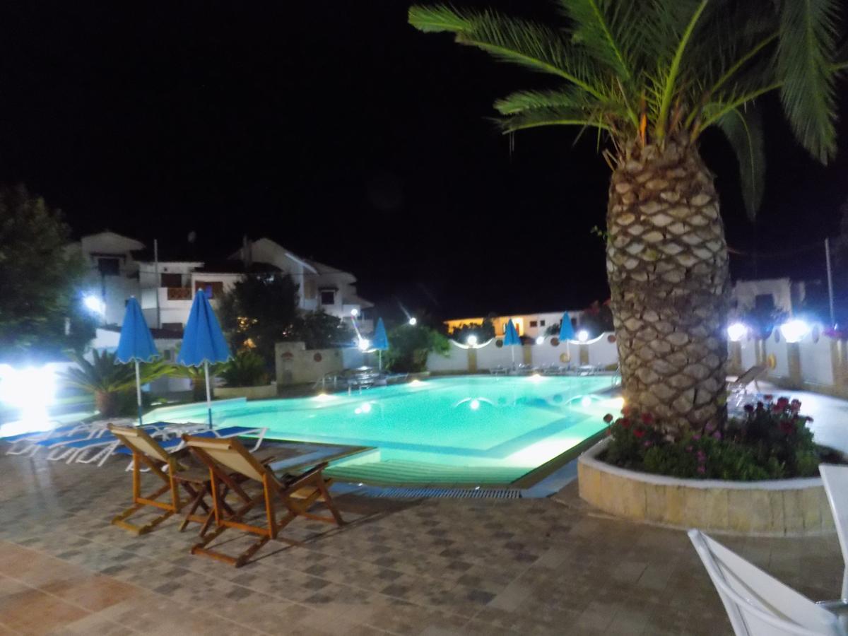 פורקה Estia Hotel מראה חיצוני תמונה